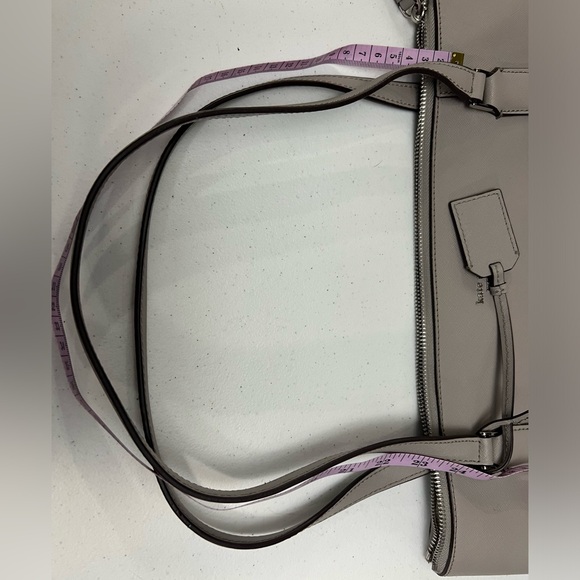 Kate Spade|Cameron Pocket Tote|Taupe Grey - Picture 13 of 16
